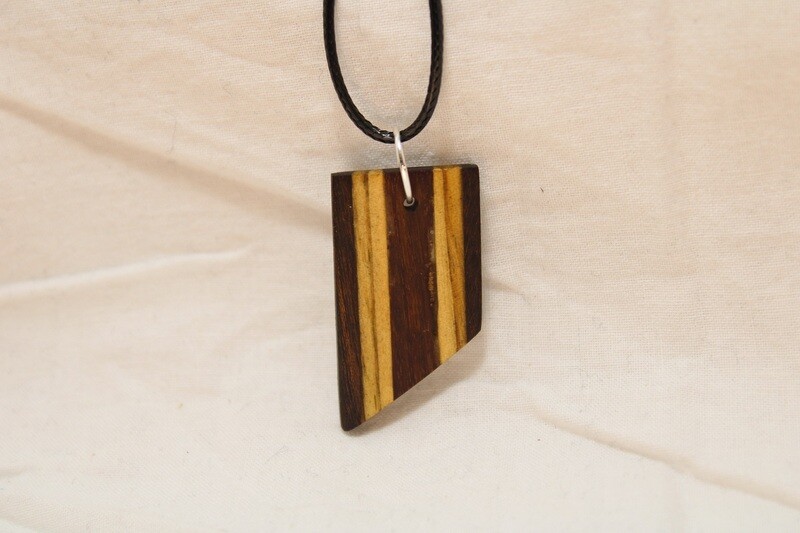 Pendentif VULCO en bois exotique