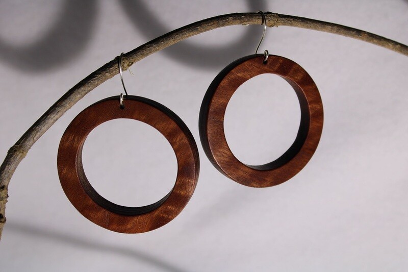 Boucles d'oreilles créoles OPHELIA en acajou