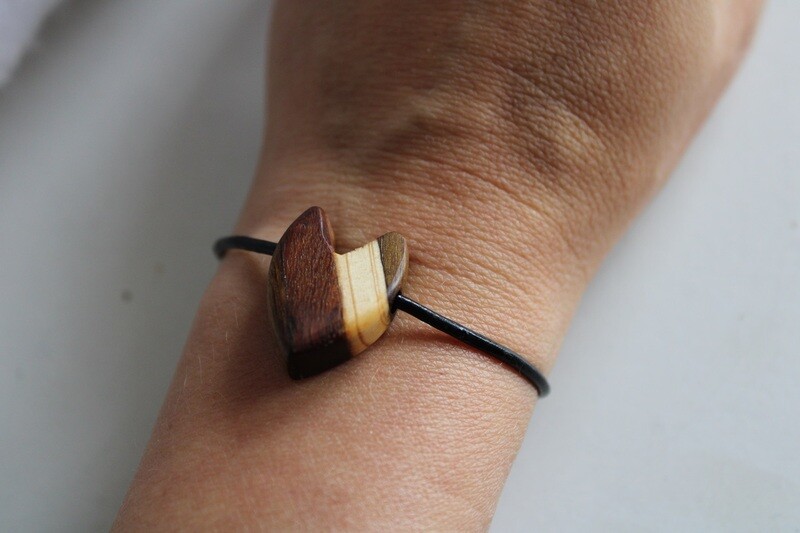 Bracelet en Bois exotique & Pin