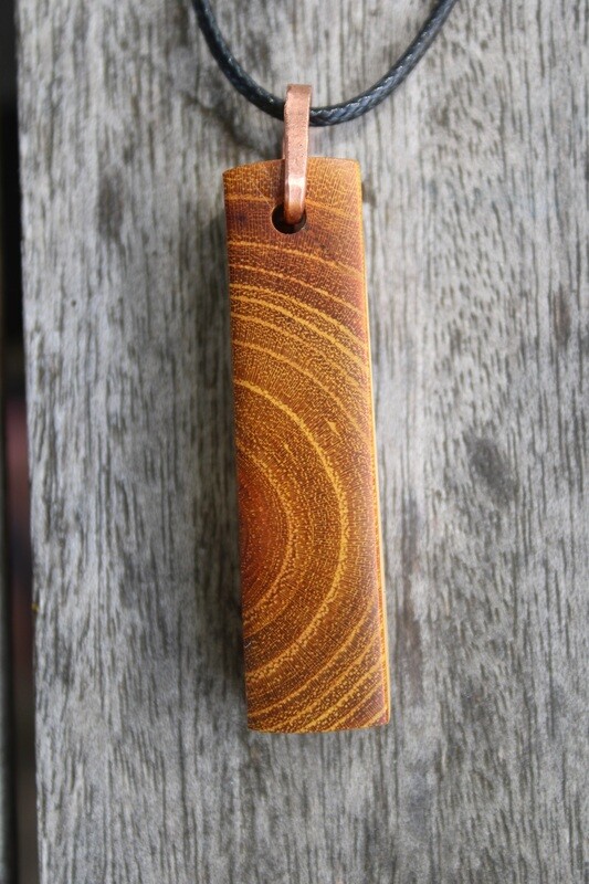 Pendentif PLATON en Oranger des osages, platane, bois exotique et cuivre