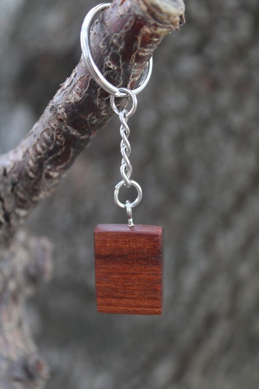 Porte-clés en bois exotique