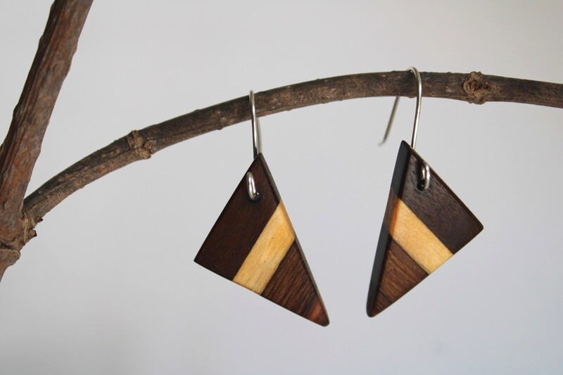 Boucles d'oreilles SACHA en Pin doré & Bois exotique
