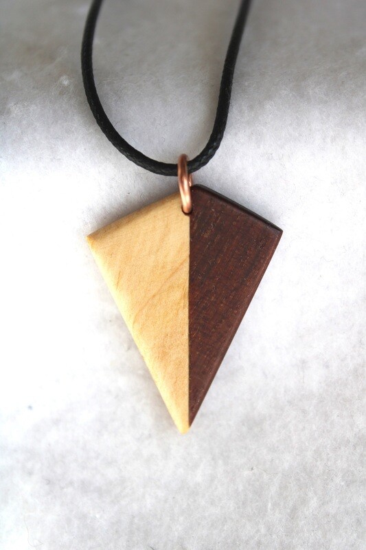 Pendentif AIDEN en pin & bois exotique
