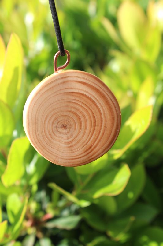 Pendentif UZUMAKI en cyprès