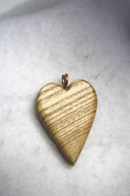 Pendentif SAYA en acacia