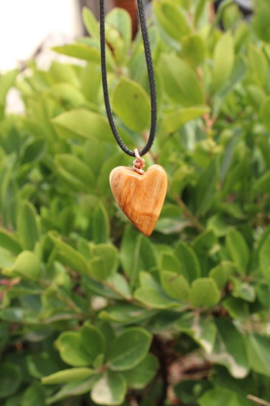 Pendentif Enya en cerisier et pin