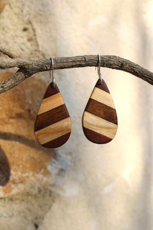 Boucles d'oreilles Esmeralda en pin doré, cumaru et itauba