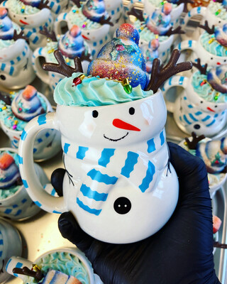 Cute Reindeer Snowman Ceramic Mug Bath Bomb