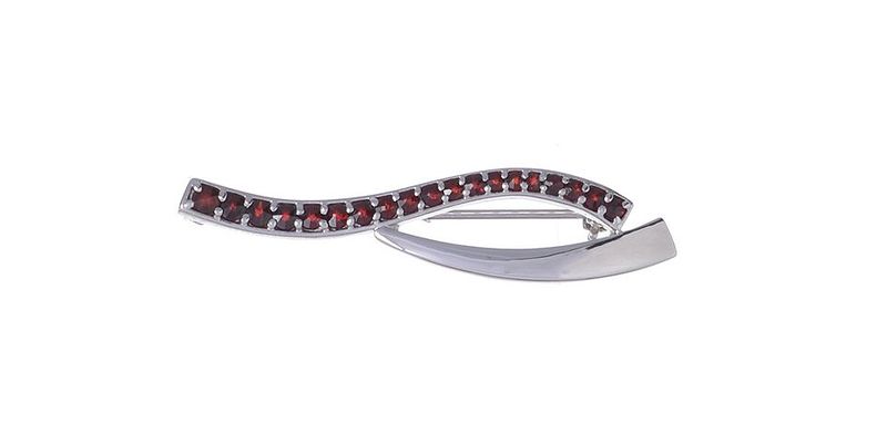 Brosche mit böhmischer Granat und Almadin