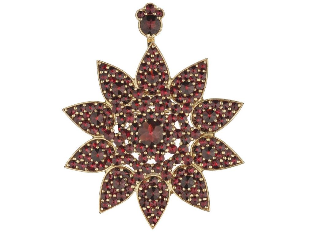 Brosche  mit böhmischer Granat Stern