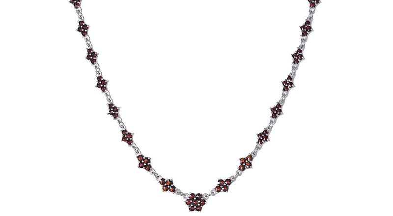 Halskette mit böhmischem Granat