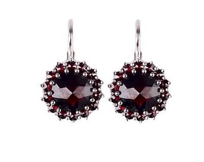 Ohringe böhmischer Granat