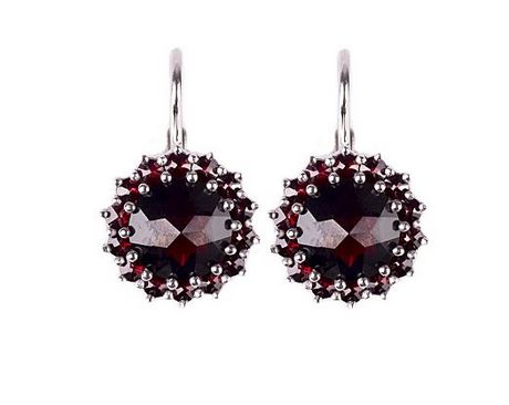 Ohringe böhmischer Granat