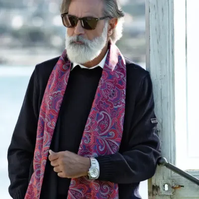 Sorrento - Seidenschal mit Wollrücken rot und blau