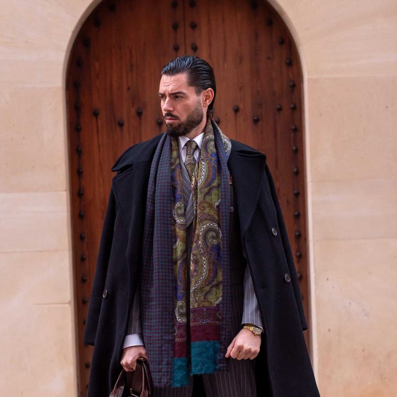 Aosta - Wollschal  Olivegrün