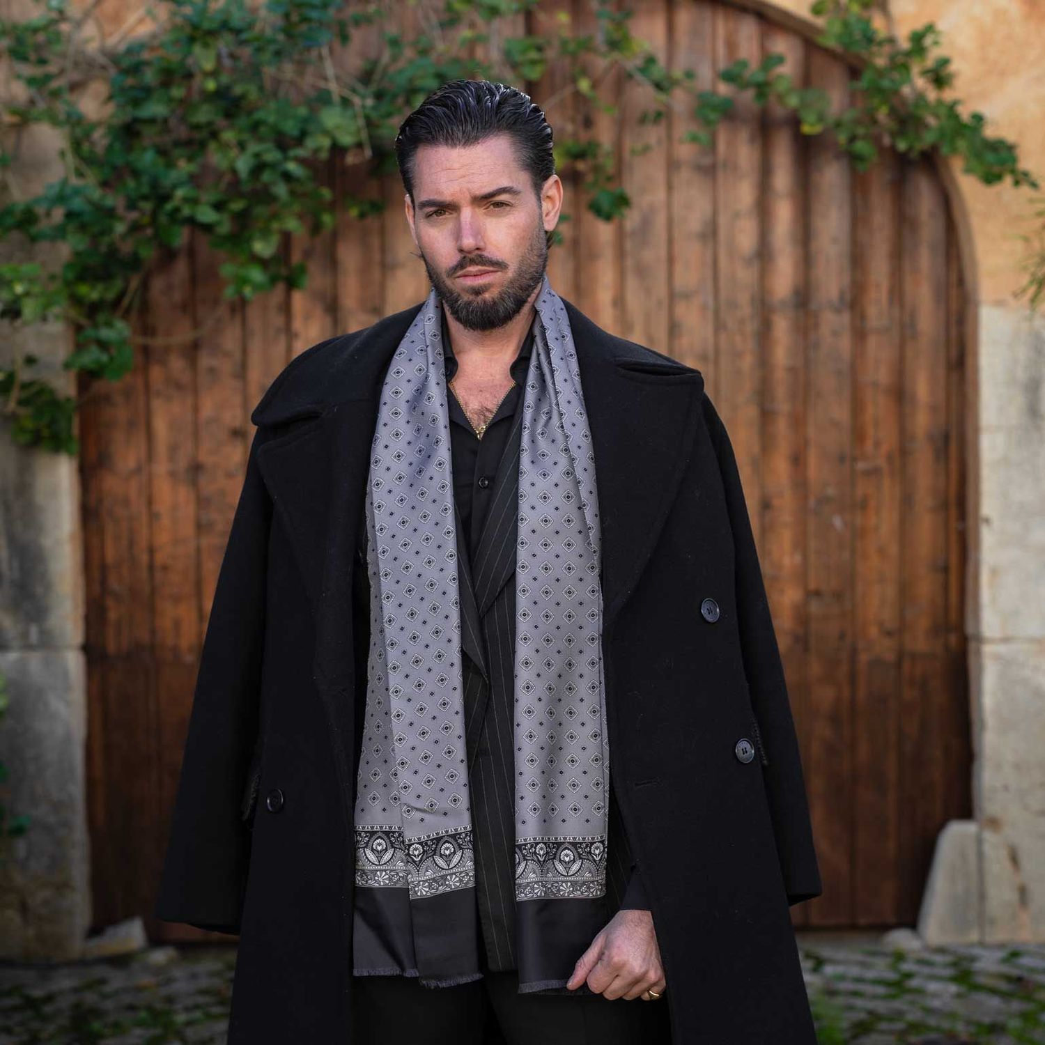 Ancona - doppelseitige Seidenschal grau