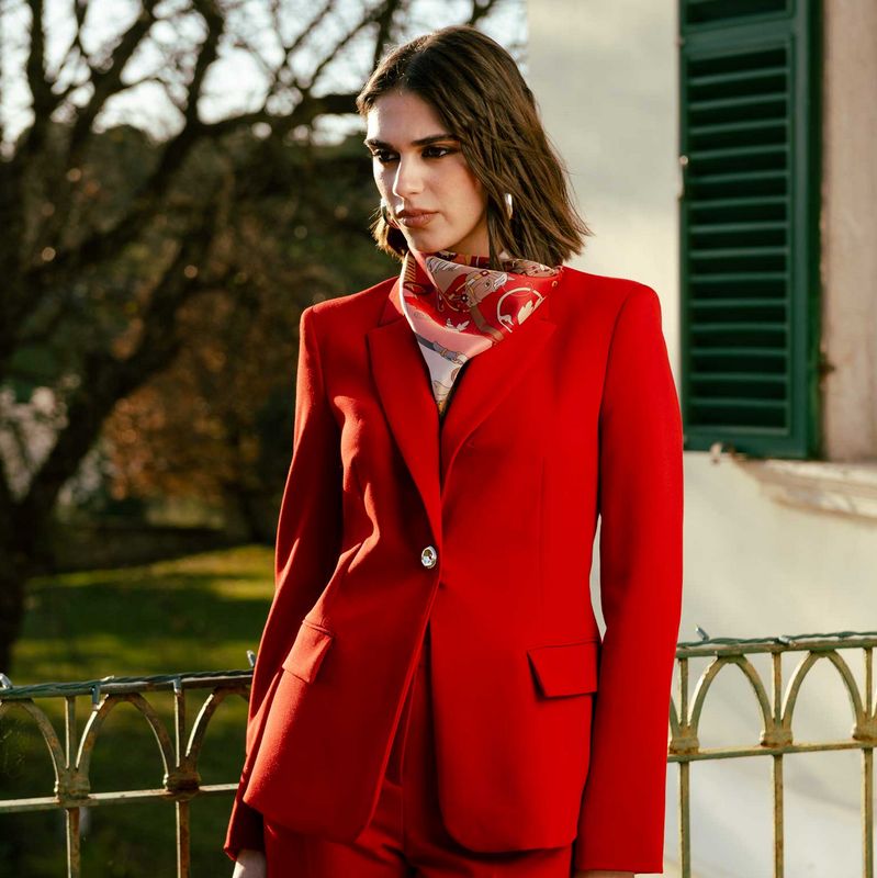 Elena Seidenbandana Beerenrot