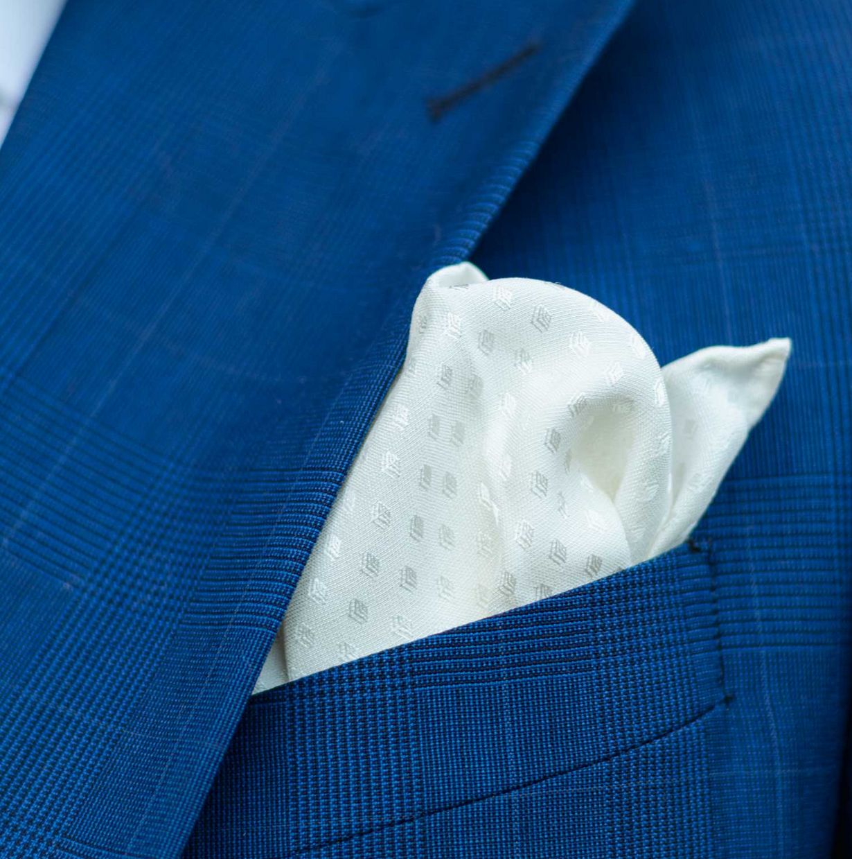 Corelli - Großes Einstecktuch aus Seide