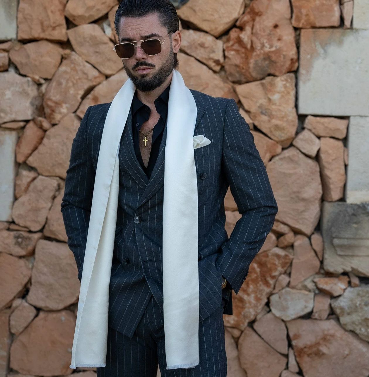 La Scala - Smokingschal aus Seide