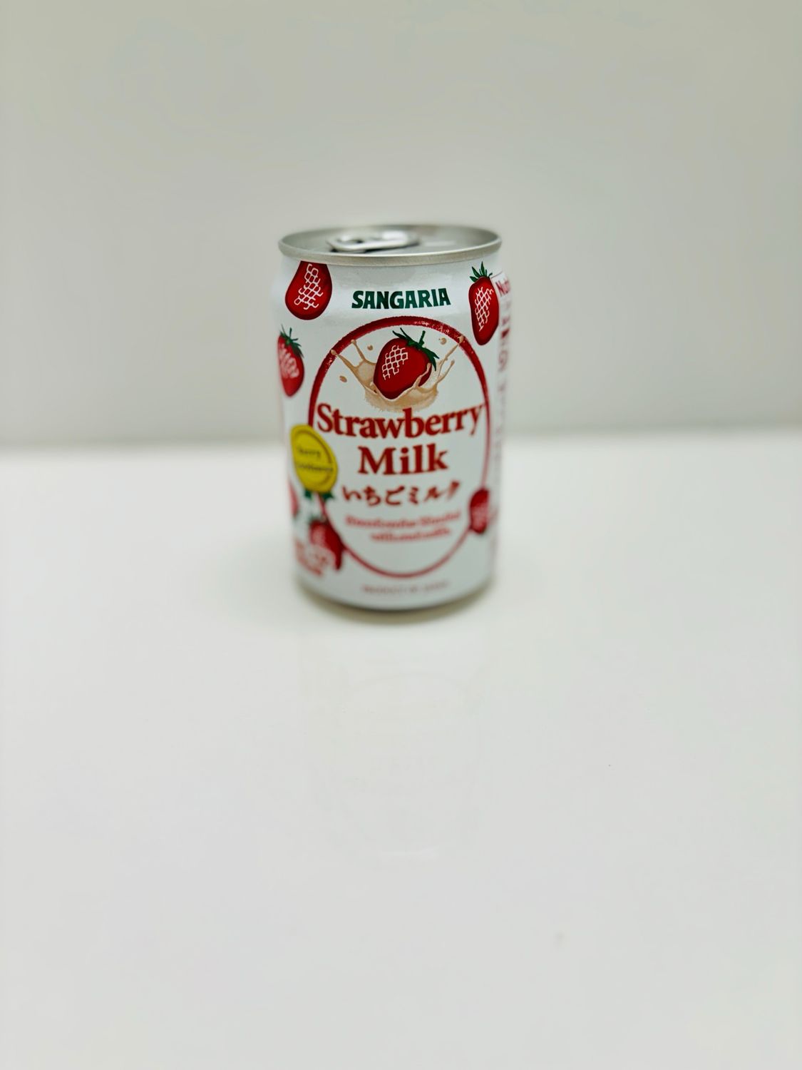 Sangría Strawberry Milk