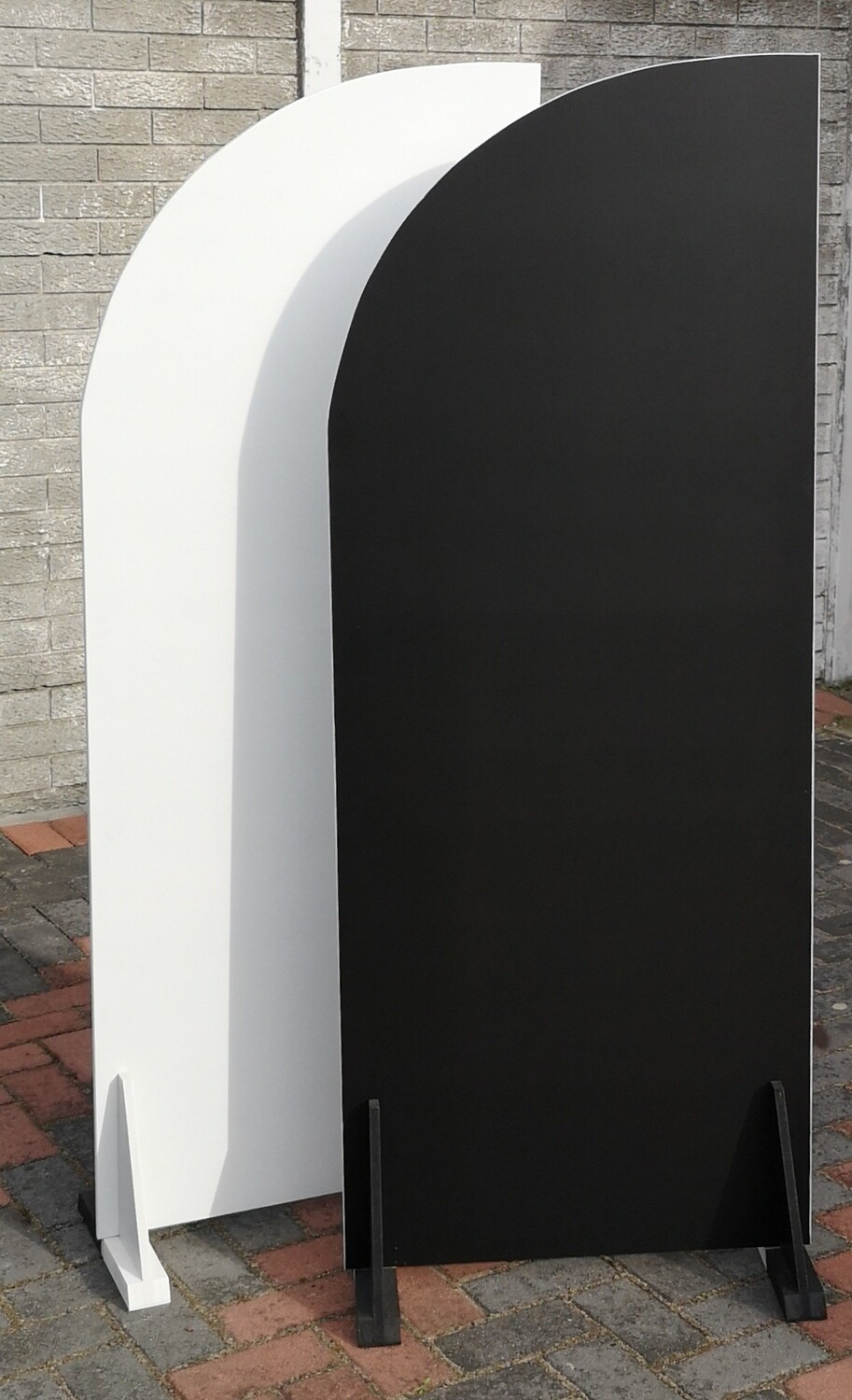 2 Piece Black and White Wooden Curved Archs  Details in Description