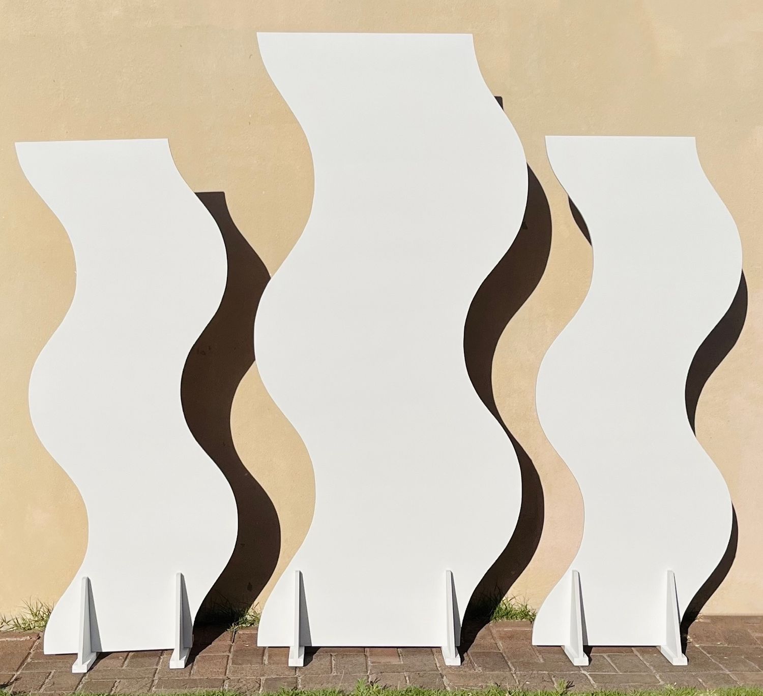 3 Piece White Curvy Backdrop Set  Details in Description