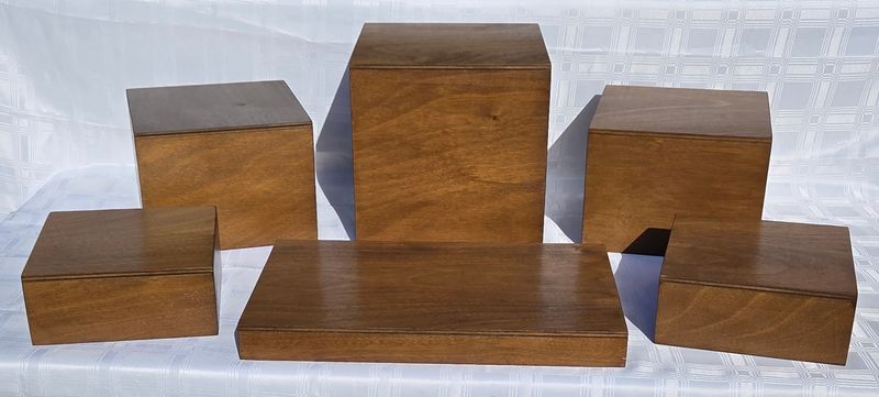 6 Piece Dark Stain Easy Store Table Riser Set Details in Description