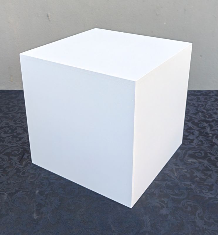 28cm Table Riser Display Cube Details in Description