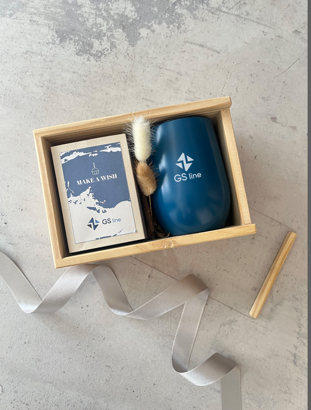 Tumbler &amp; Chocolates
