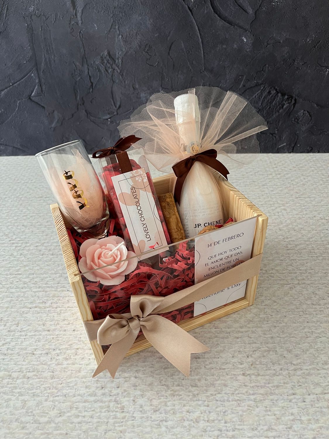 Champagne Box 1