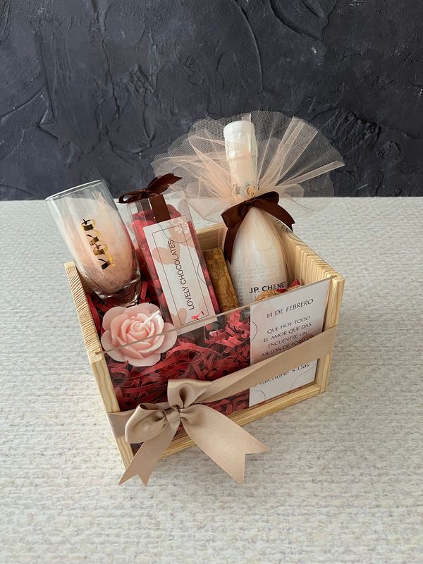 Champagne Box 1