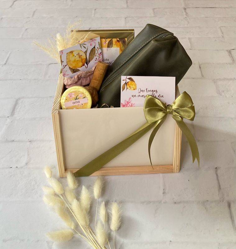 Perfect Girl Box