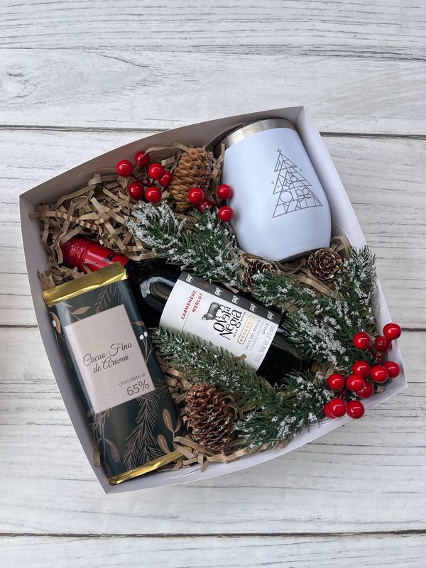 Christmas Wine Box 1