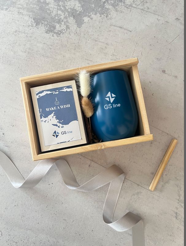 Tumbler &amp; Chocolates