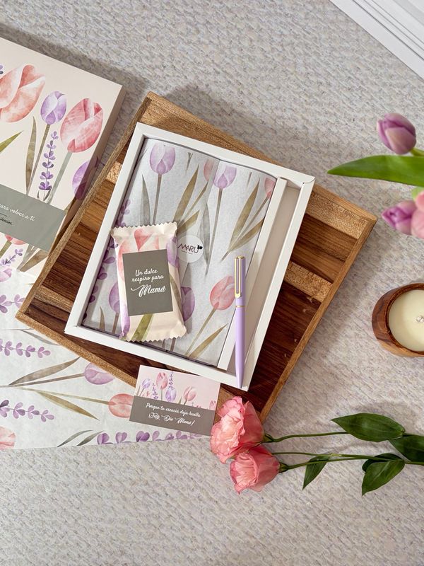 Set de Libreta, Bolígrafo &amp; Chocolate