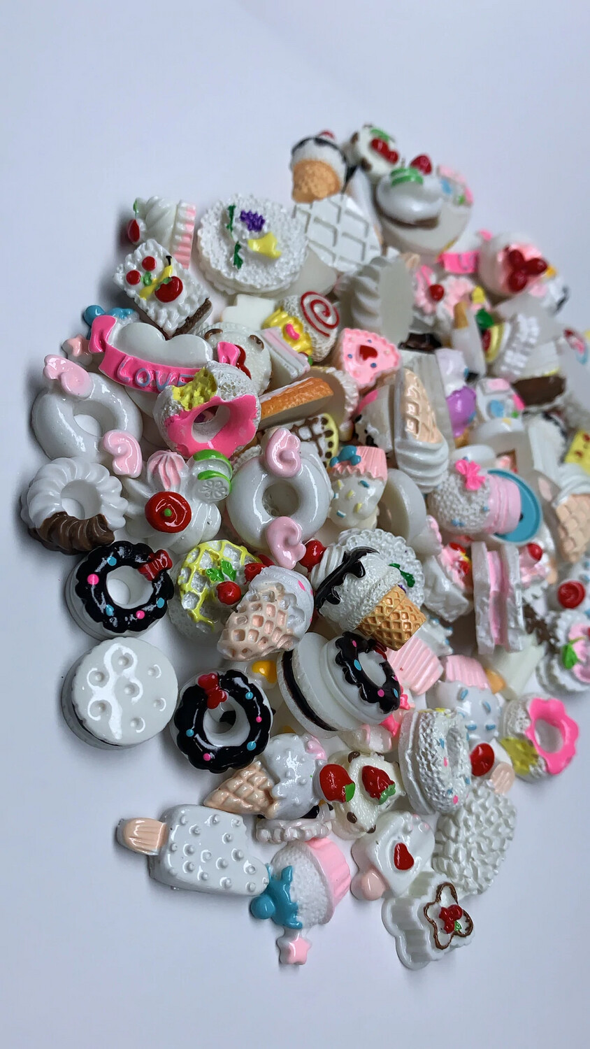 Candy decoration 100 pcs, Available: White