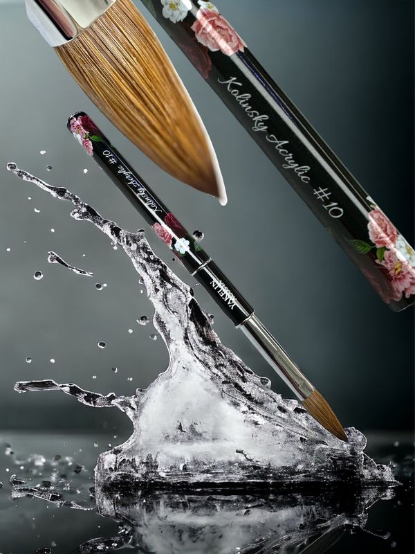Acrylic brush kolinsky #10