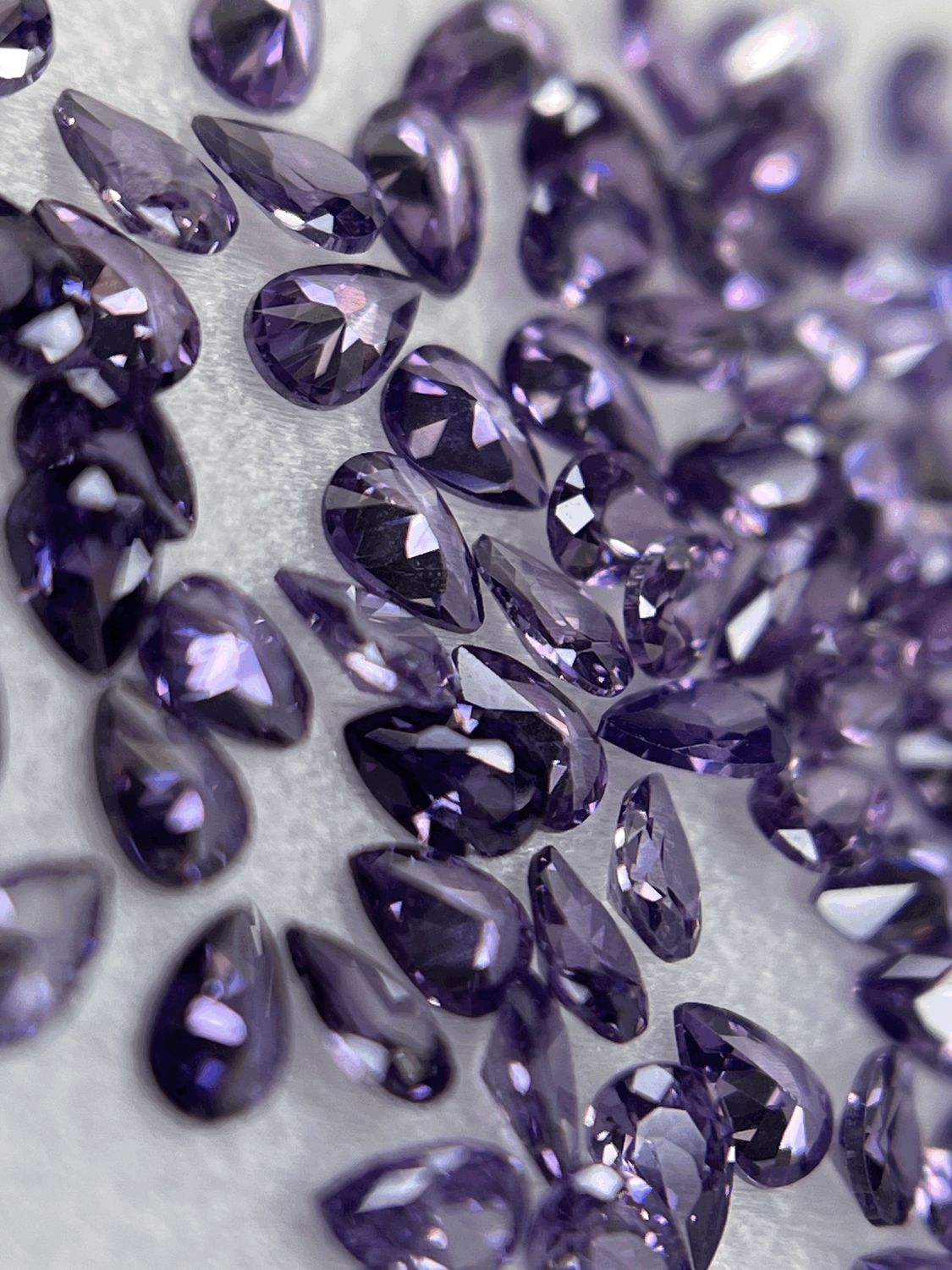 Pear 2/3 mm amethyst 12 unit