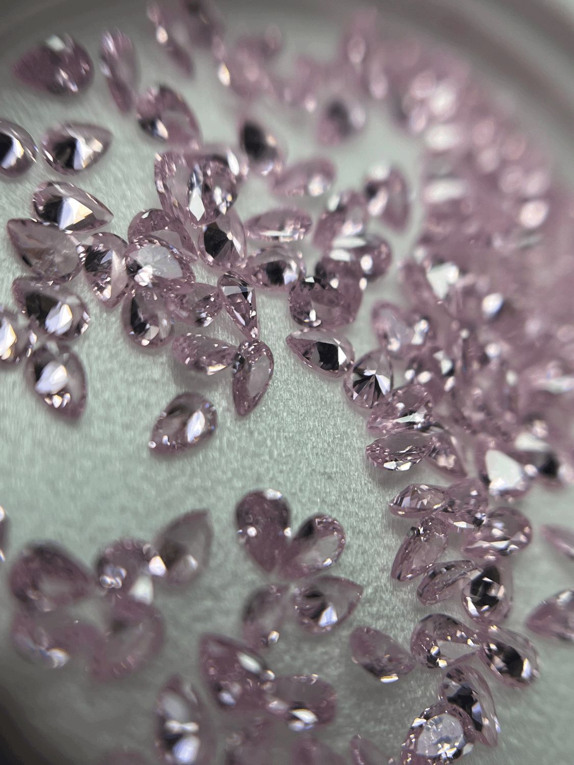 Pear 2/3 mm pink 12 unit