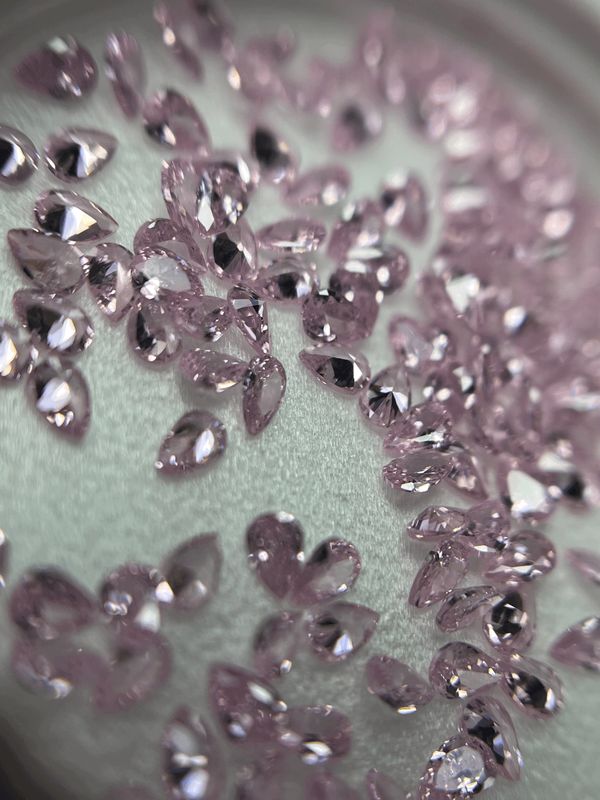 Pear 2/3 mm pink 12 unit