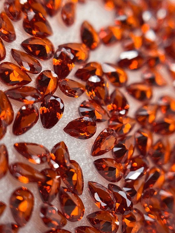 Pear 2/3 mm orange 12 unit