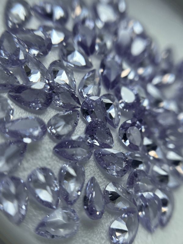 Pear 4/6  mm lavender 12 unit