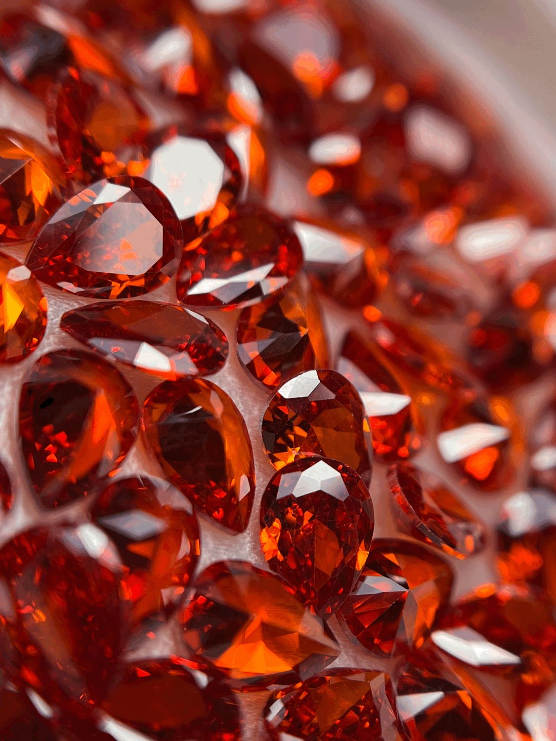 Pear 5/7  mm orange   12 unit