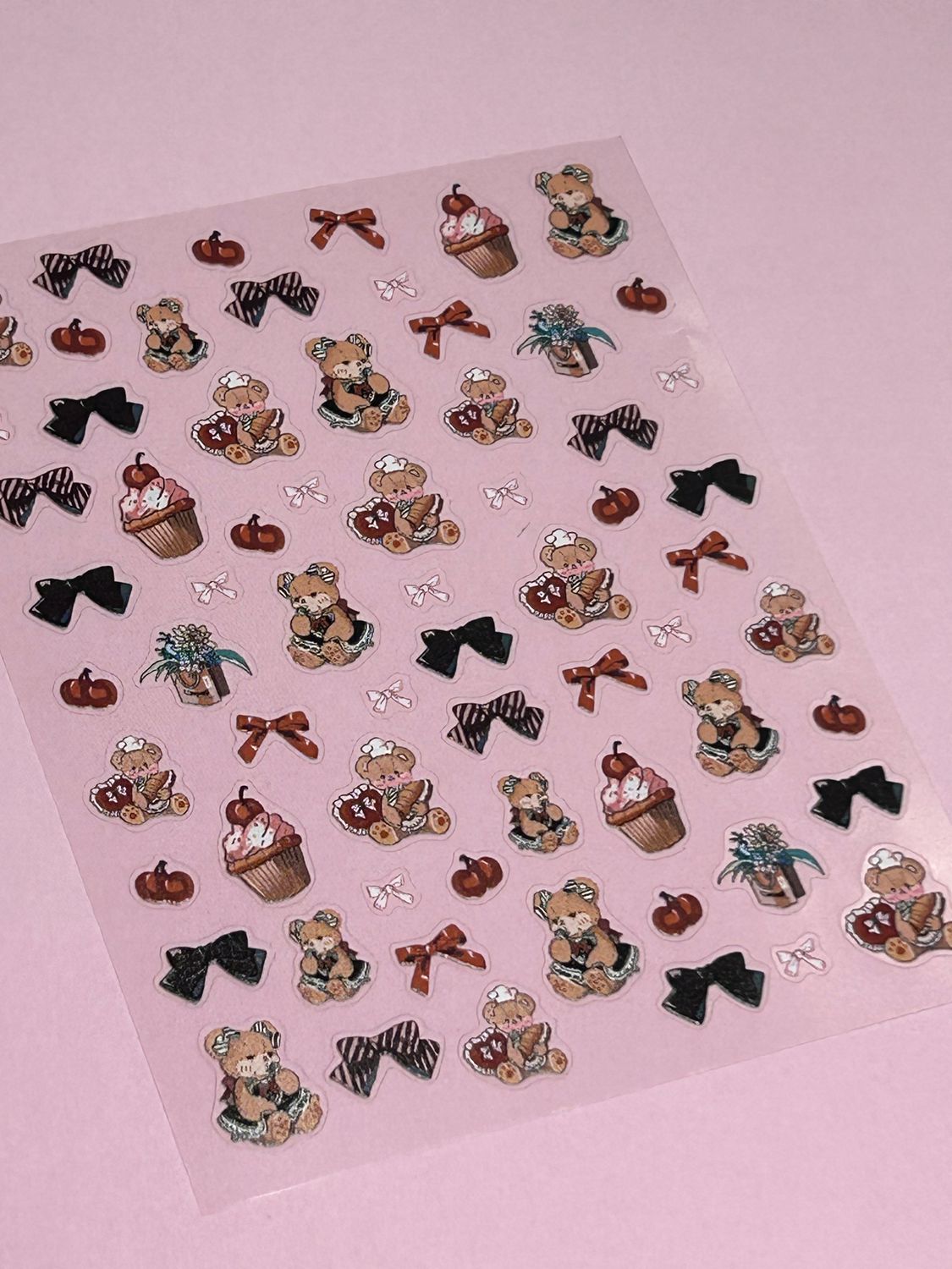 Sticker Tomoni. cupcake