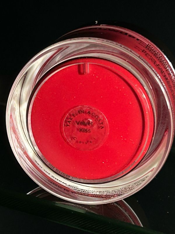 VELVET KISS