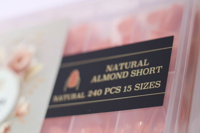 LUXPRESS  NATURAL ALMOND SHORT  COLOR( NATURAL )  240 PCS 15 SIZES