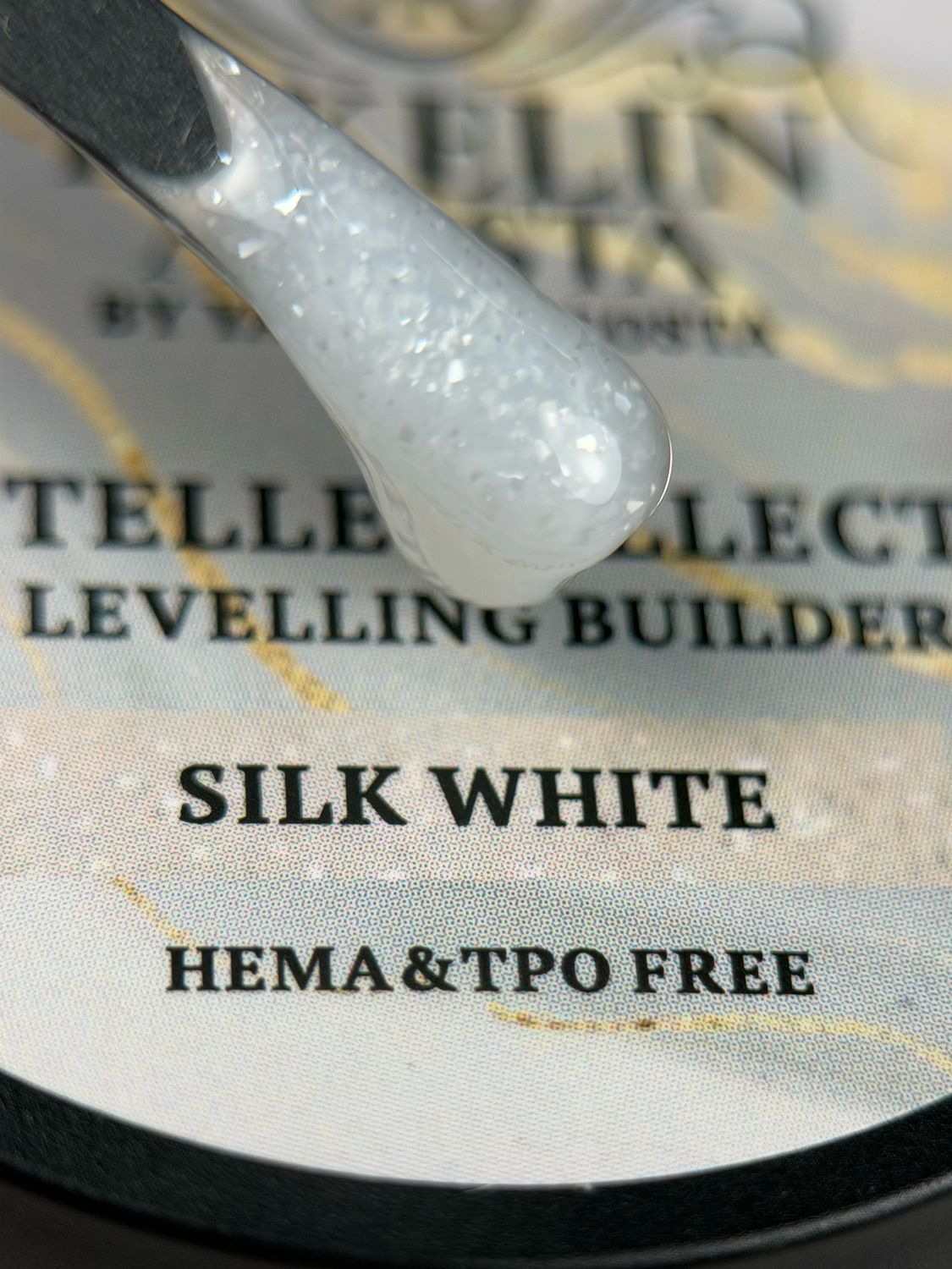 SILK WHITE   CRYSTELLE BUILDER GEL  HEMA & TPO FREE 30 ML