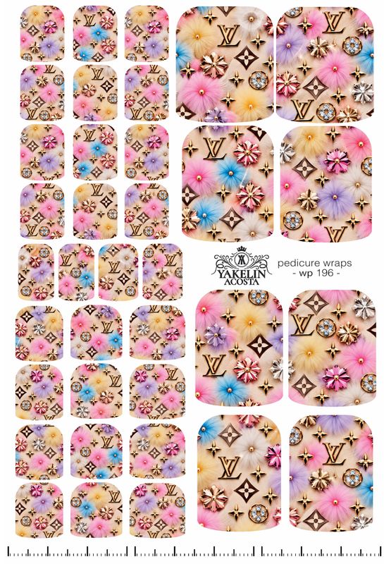 WRAPS MANICURE & PEDICURE LUXURY