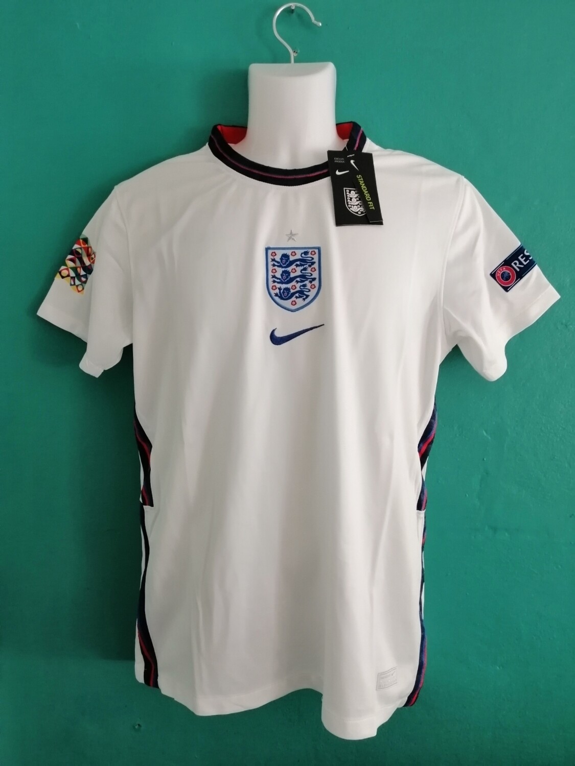 INGLATERRA LOCAL 20/22