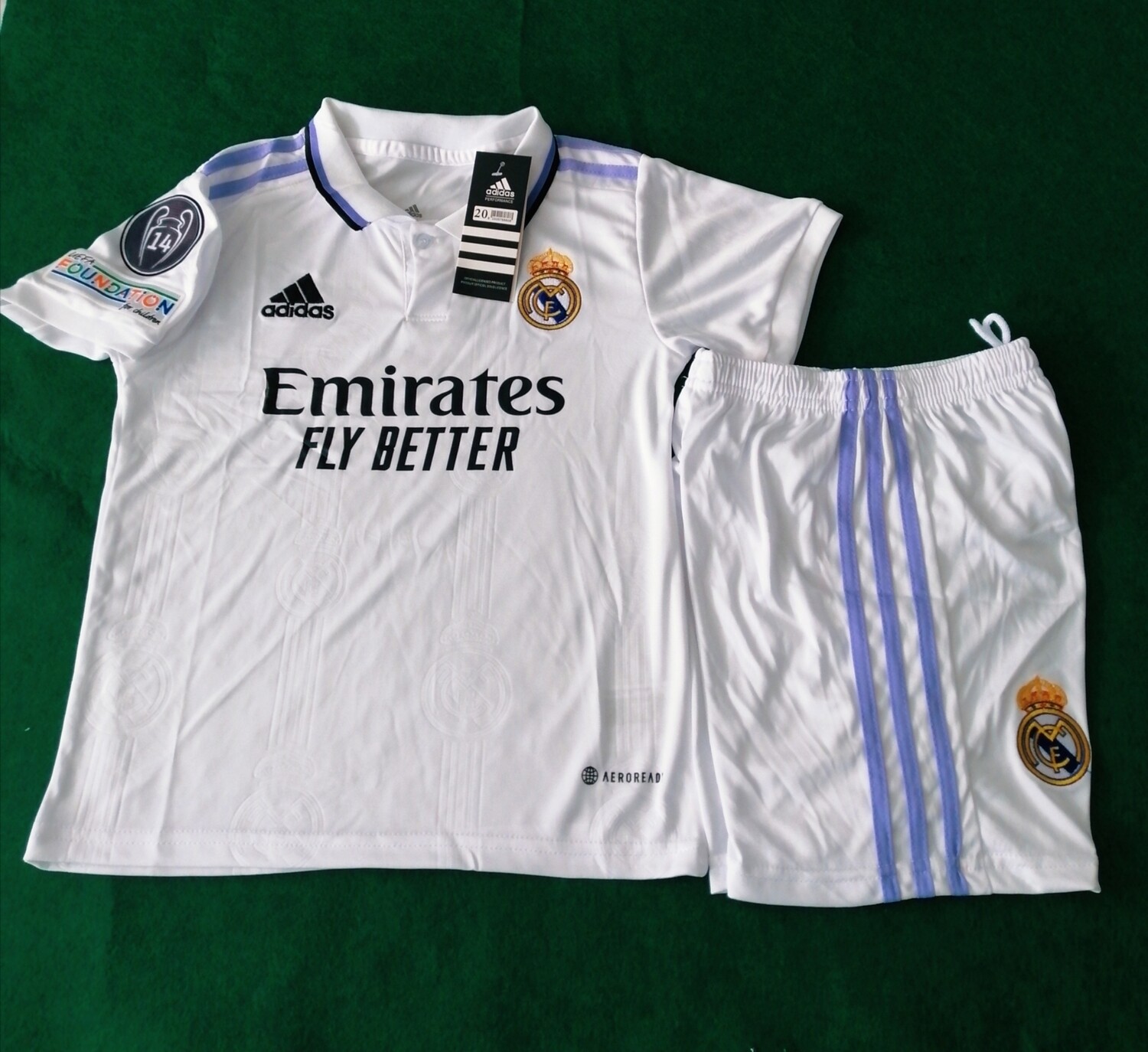 TRAJE REAL MADRID 22/23